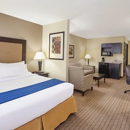 Holiday Inn Express & Suites Madison-Verona By Ihg Exterior foto